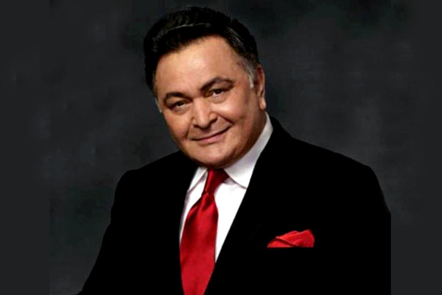 Rishi Kapoor Biography: Life Story, Career, Family, Movies & Achievements