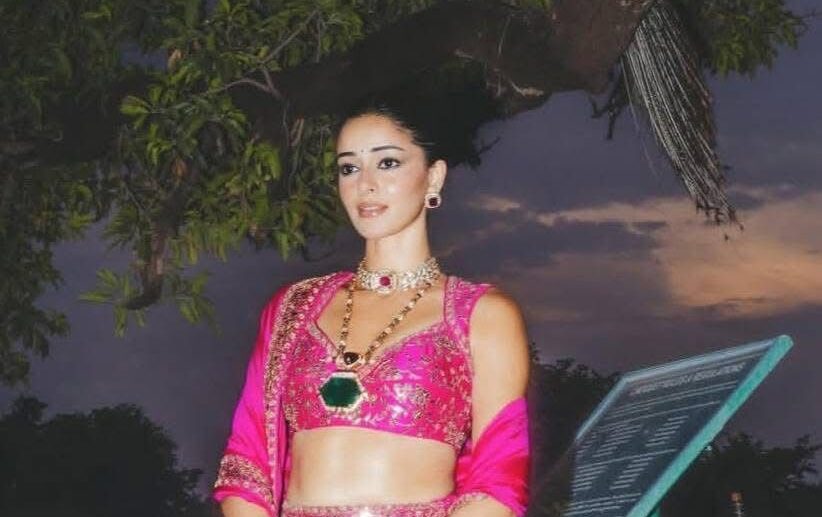 Ananya Panday Stuns in Amer Fort-Inspired Pink Lehenga at Punit Balana’s Jaipur Show