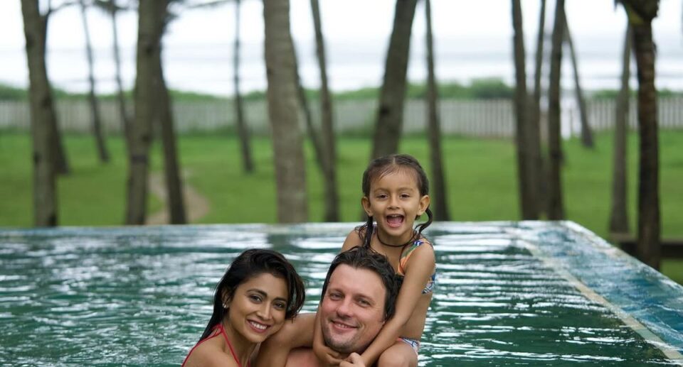 Shriya Saran’s Recent Holiday – Fun Holiday in Goa