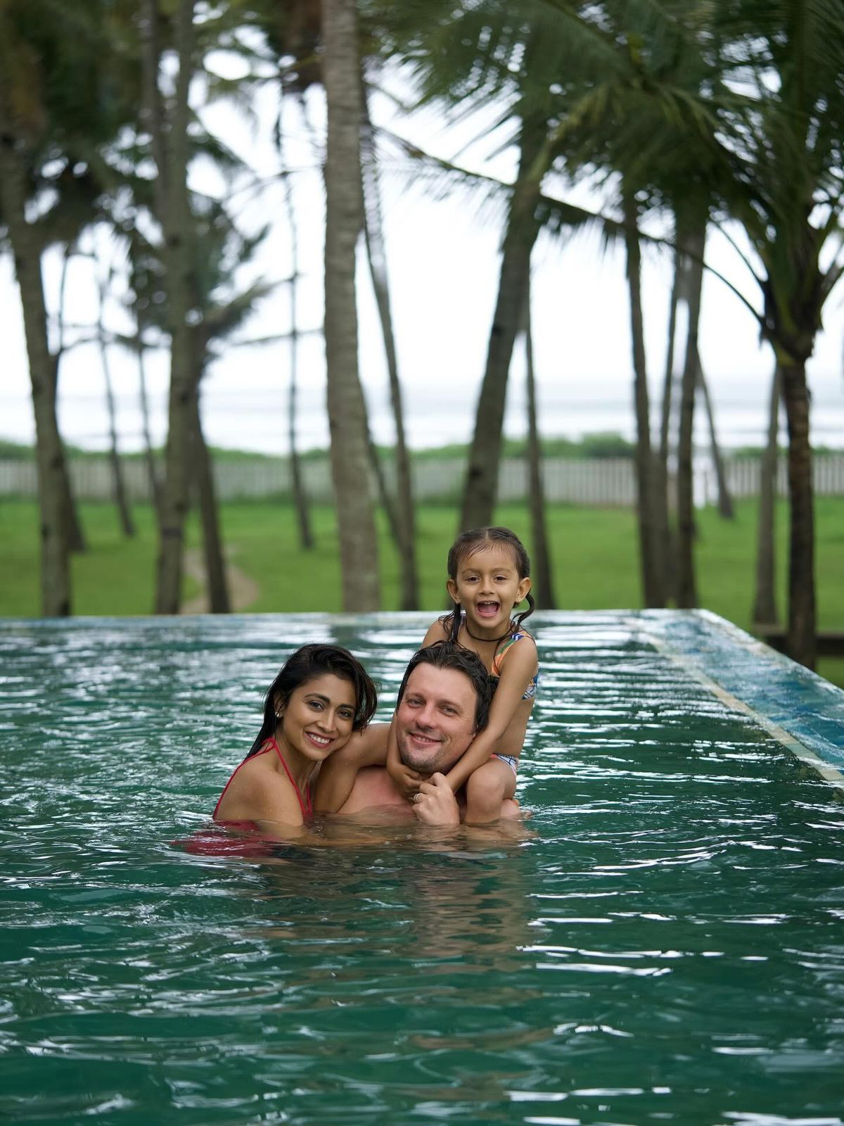 Shriya Saran’s Recent Holiday – Fun Holiday in Goa