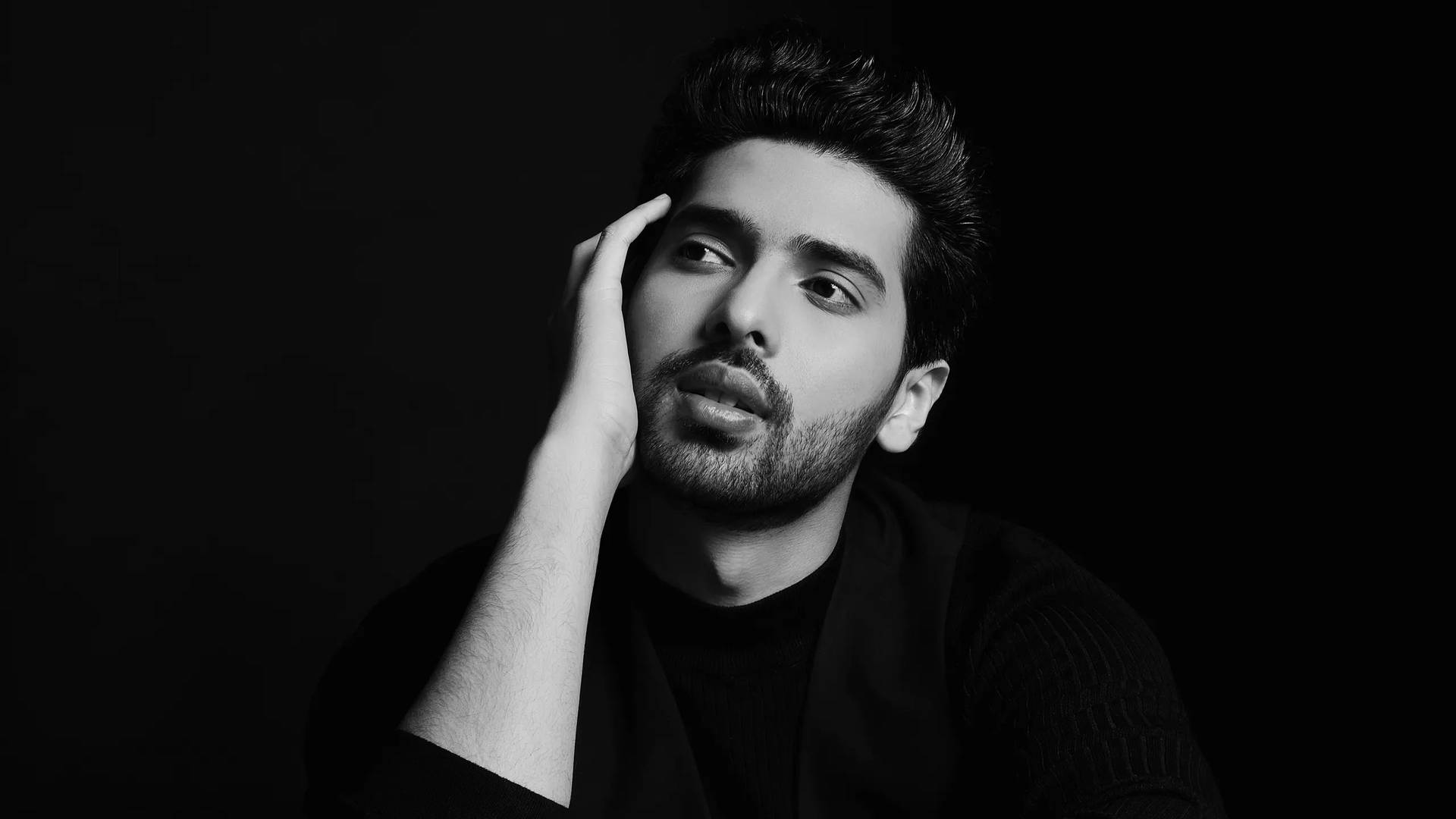 Armaan Malik Biography: Life Story, Career, Family, Songs & Achievements