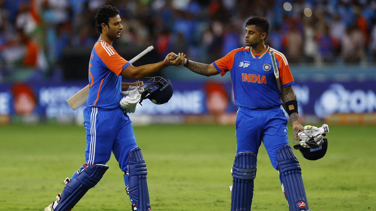 India–Pakistan T20 World Cup 2025: The Handshake Controversy