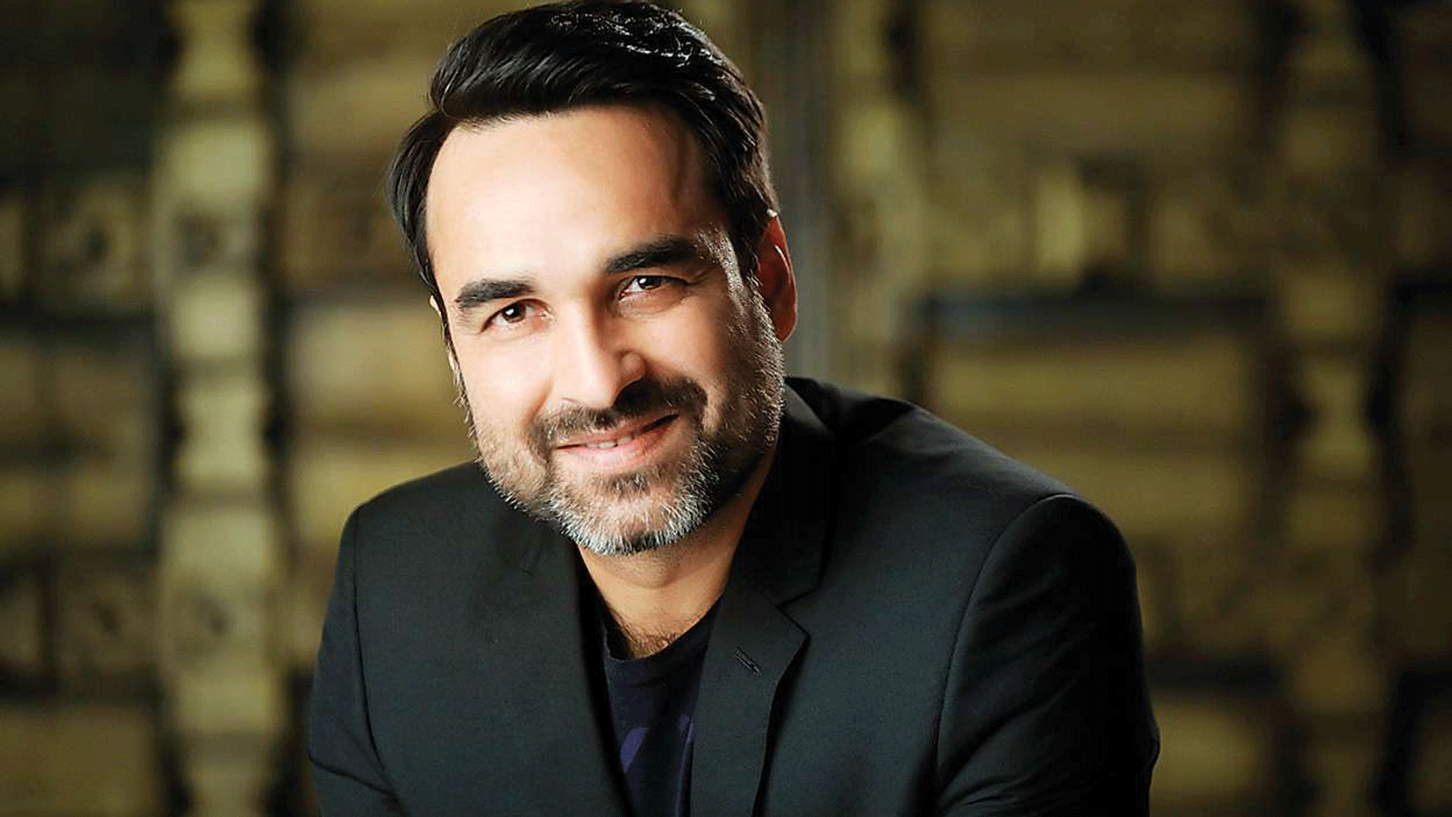 Pankaj Tripathi Biography: Life Story, Career, Family, Movies & Achievements